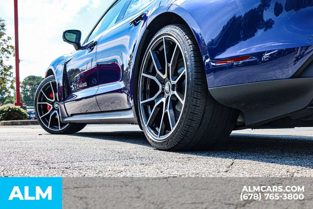 Used 2022 Porsche Taycan 4S image 17