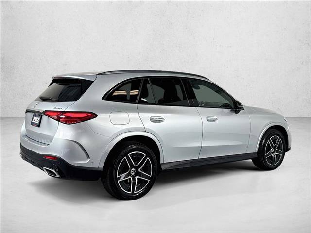 Used 2026 Mercedes-Benz GLC 300 4MATIC image 5