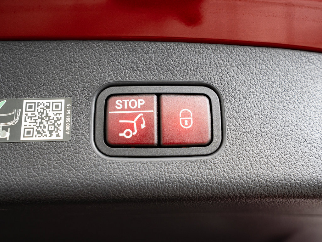 Certified 2024 Mercedes-Benz GLC 300 4MATIC image 21