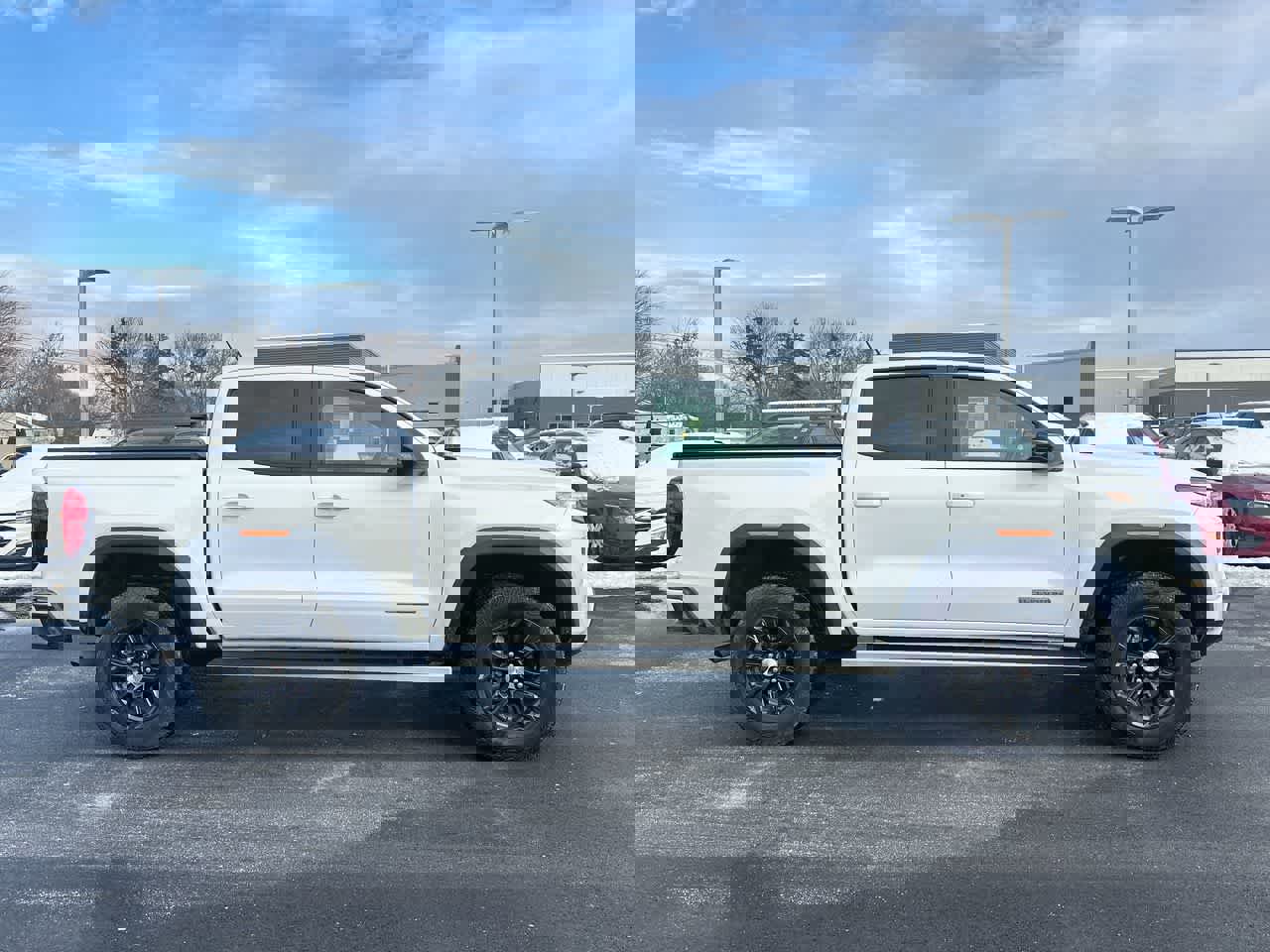 Used 2024 GMC Canyon Elevation w/ Convenience Package image 14