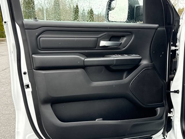 New 2026 RAM 1500 Express AWD/4WD image 17