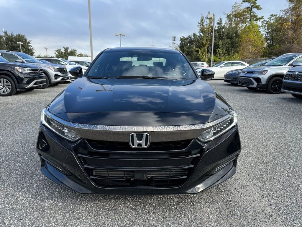 Used 2019 Honda Accord Sport image 2