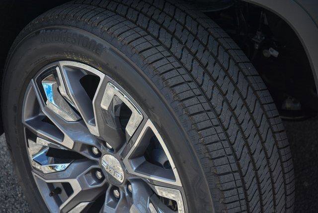 New 2025 GMC Sierra 1500 Denali image 3