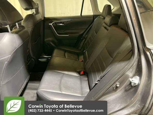 Used 2020 Toyota RAV4 XLE Premium image 23