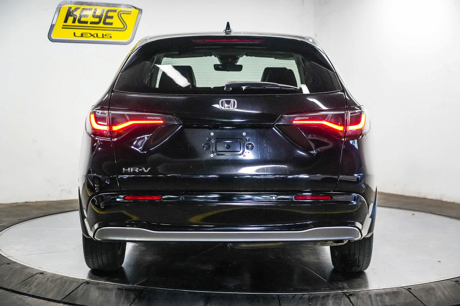 Used 2024 Honda HR-V EX-L image 5