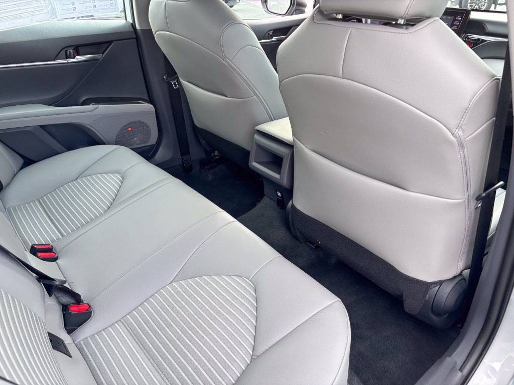 Used 2024 Toyota Camry SE FWD image 36