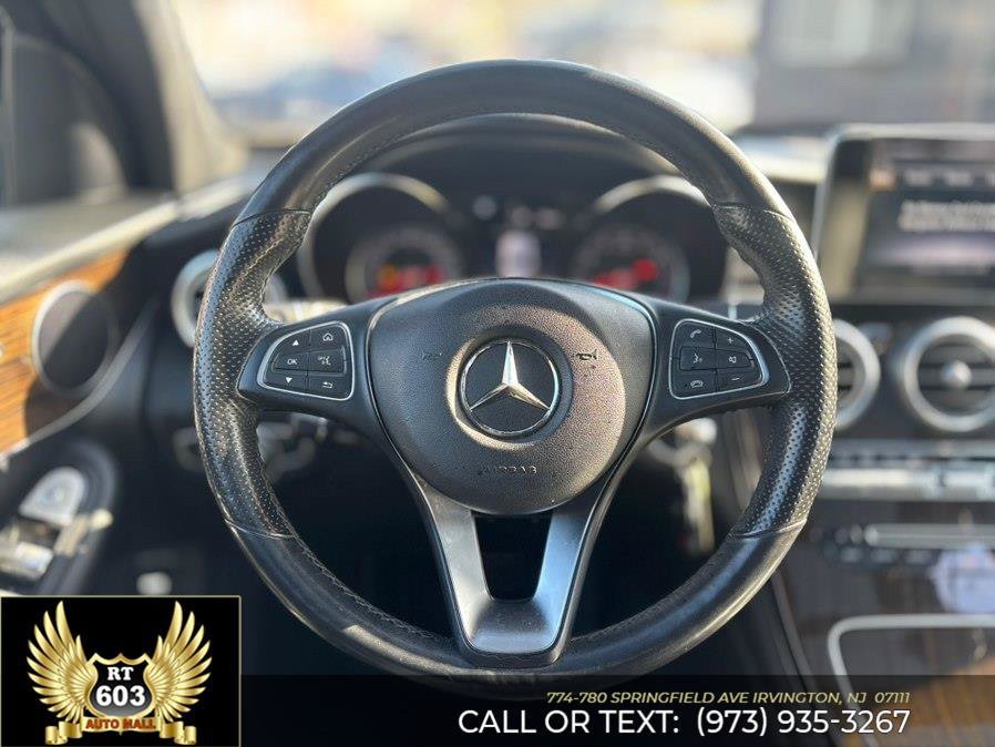 Used 2018 Mercedes-Benz GLC 300 4MATIC image 15