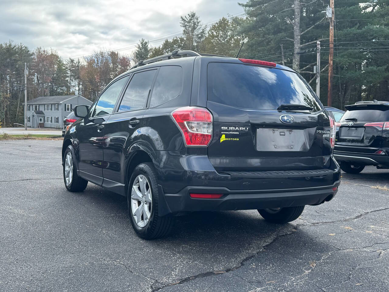 Used 2015 Subaru Forester 2.5i Premium w/ All-Weather Package image 9