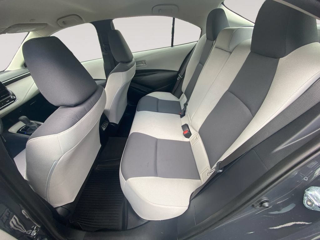 Used 2023 Toyota Corolla LE FWD image 13
