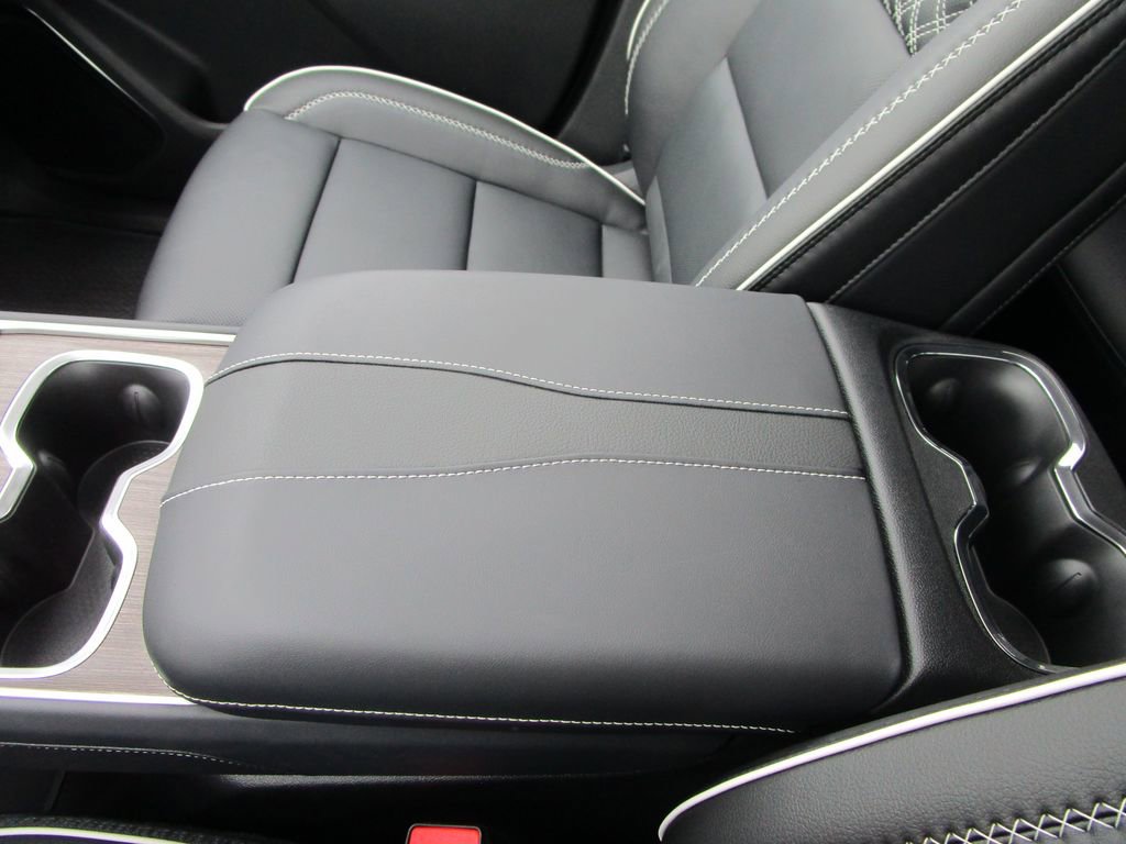 New 2026 GMC Acadia Denali w/ Super Cruise Package image 44