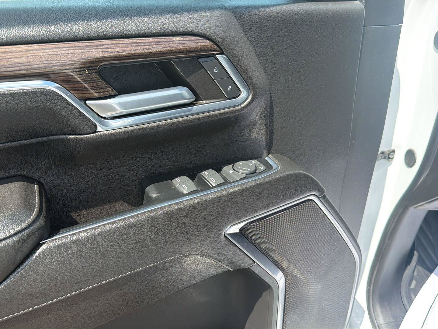 Used 2024 Chevrolet Silverado 2500 LT AWD/4WD image 13