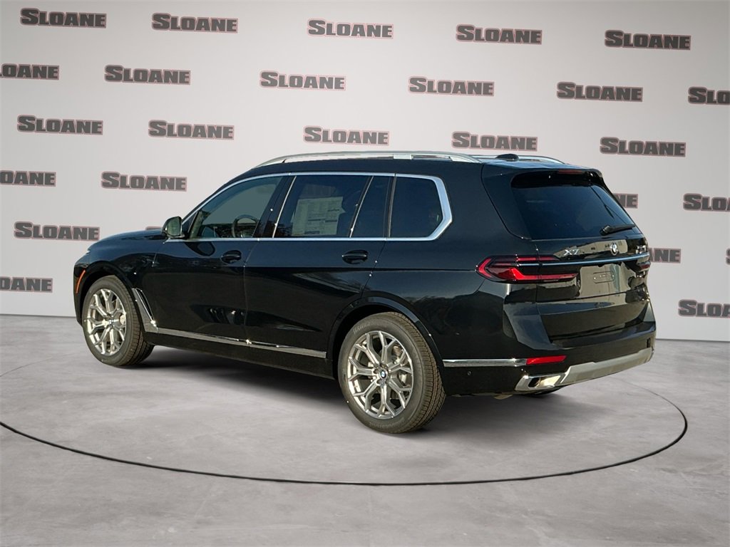 New 2026 BMW X7 xDrive40i w/ Executive Package image 3