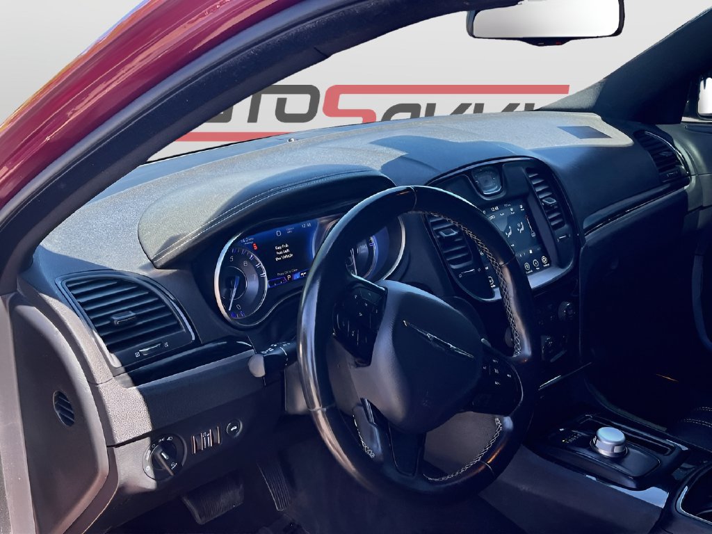Used 2021 Chrysler 300 S RWD image 9