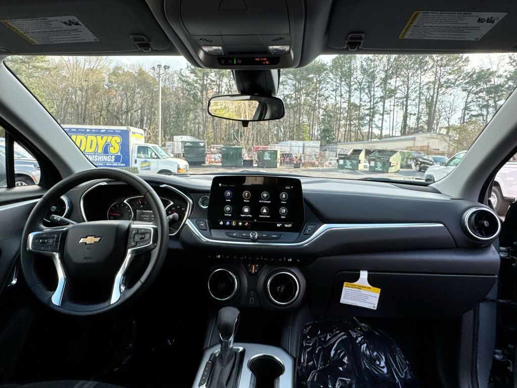 New 2026 Chevrolet Blazer LT FWD image 30