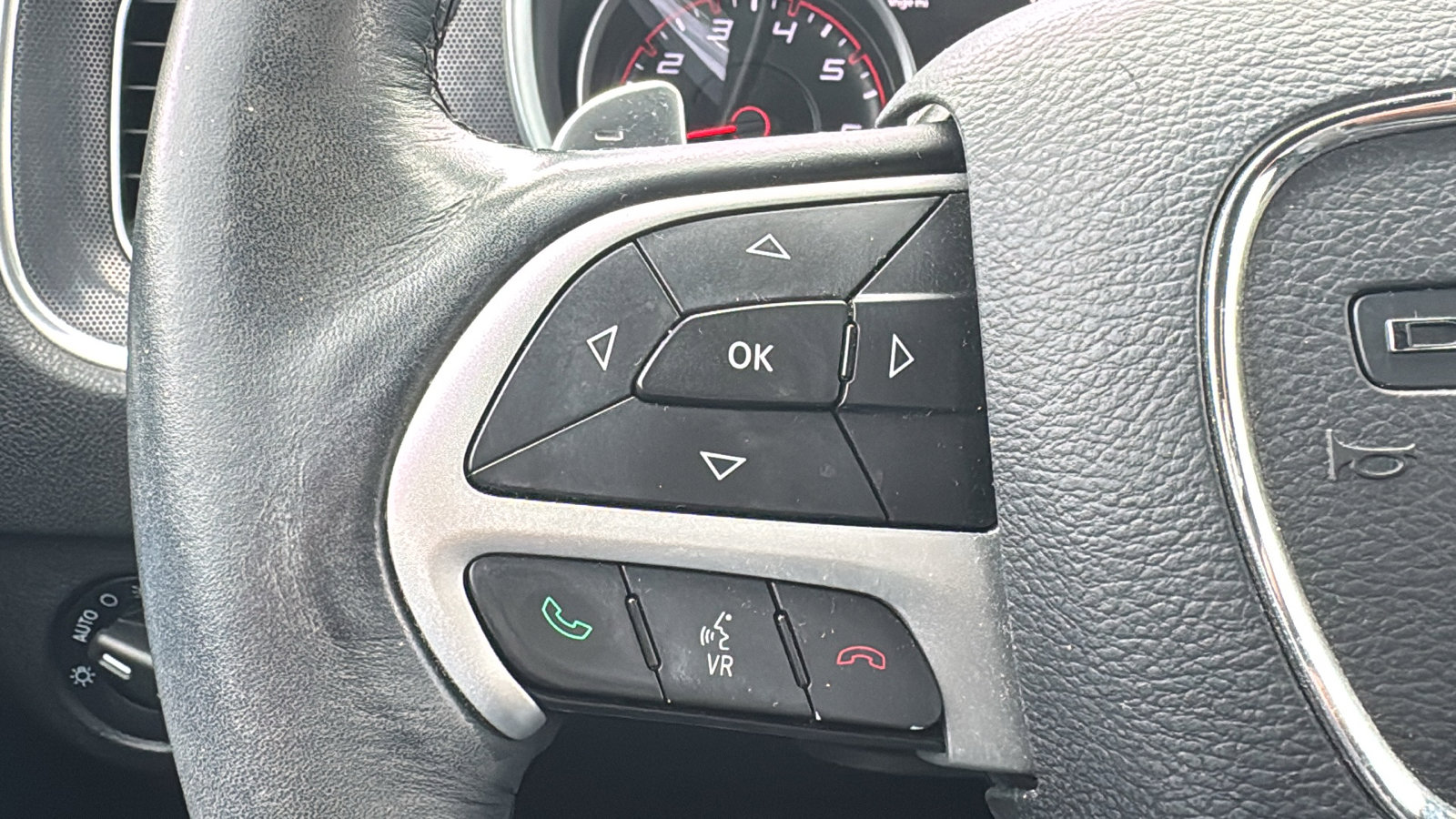 Used 2015 Dodge Charger R/T w/ Plus Group RWD image 22