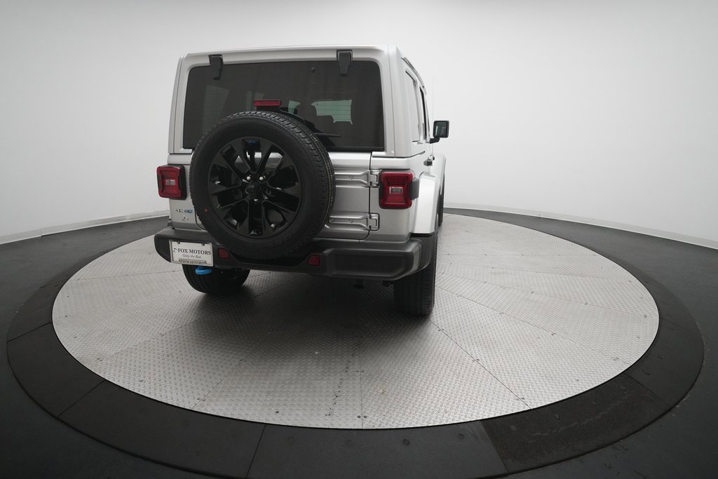 Used 2022 Jeep Wrangler Unlimited Sahara image 34