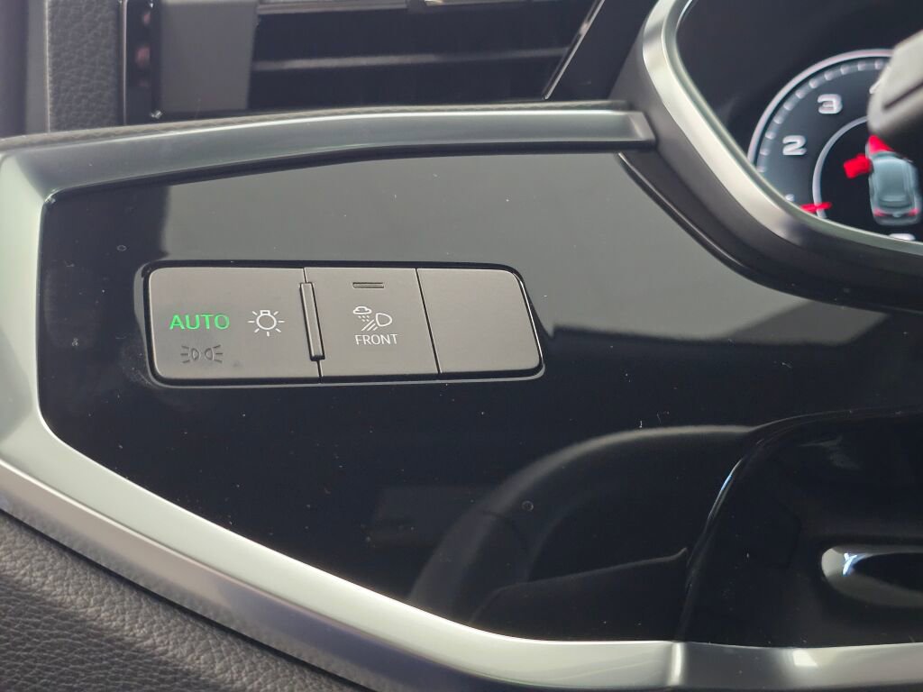 New 2025 Audi Q3 2.0T Premium Plus image 25