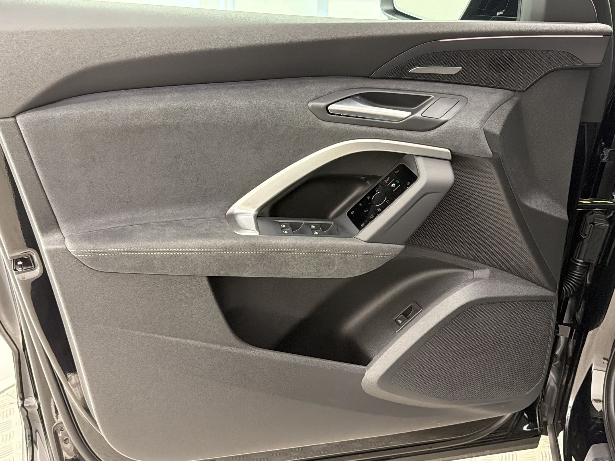 New 2026 Audi SQ5 Premium Plus AWD/4WD image 12