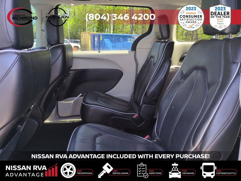 Used 2023 Chrysler Pacifica Limited image 14