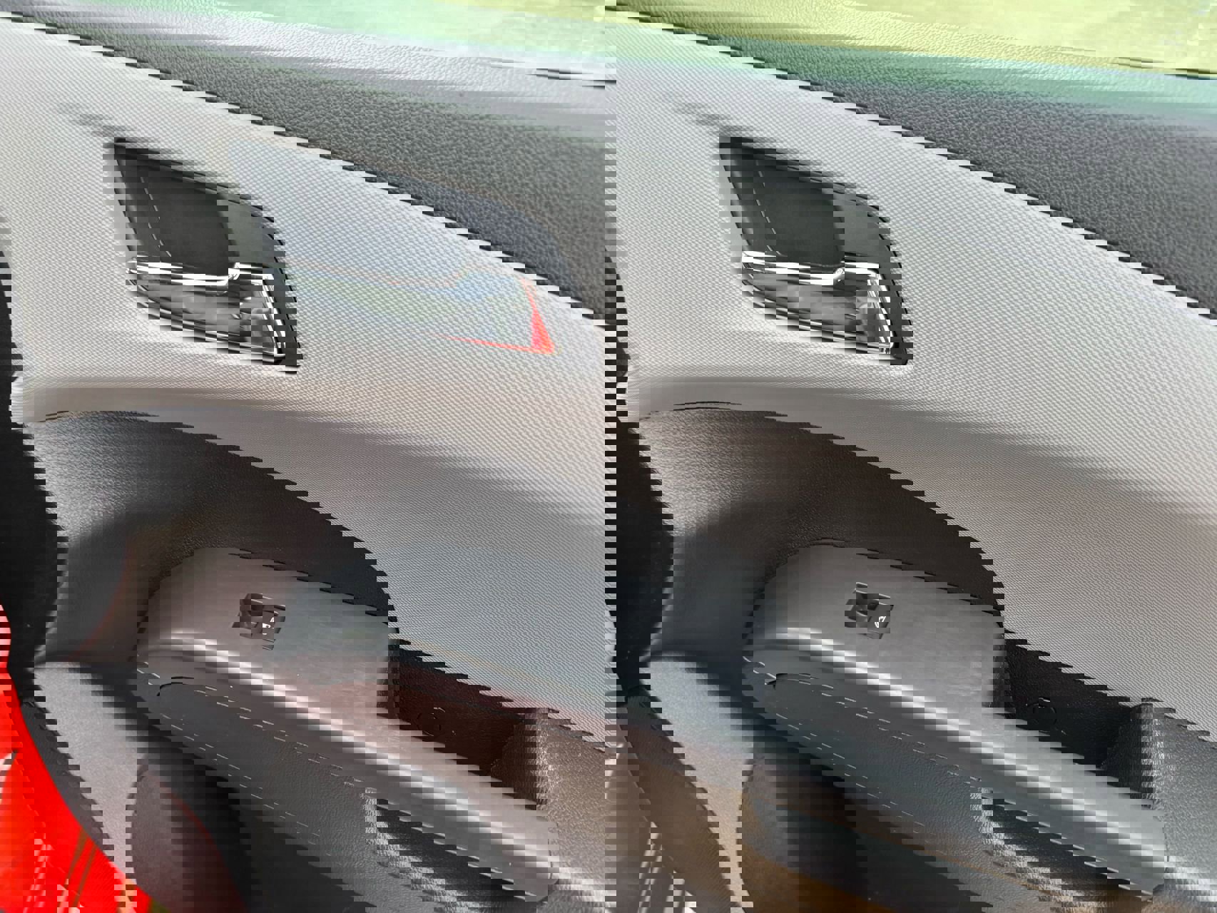 Used 2012 Chevrolet Sonic LT image 17