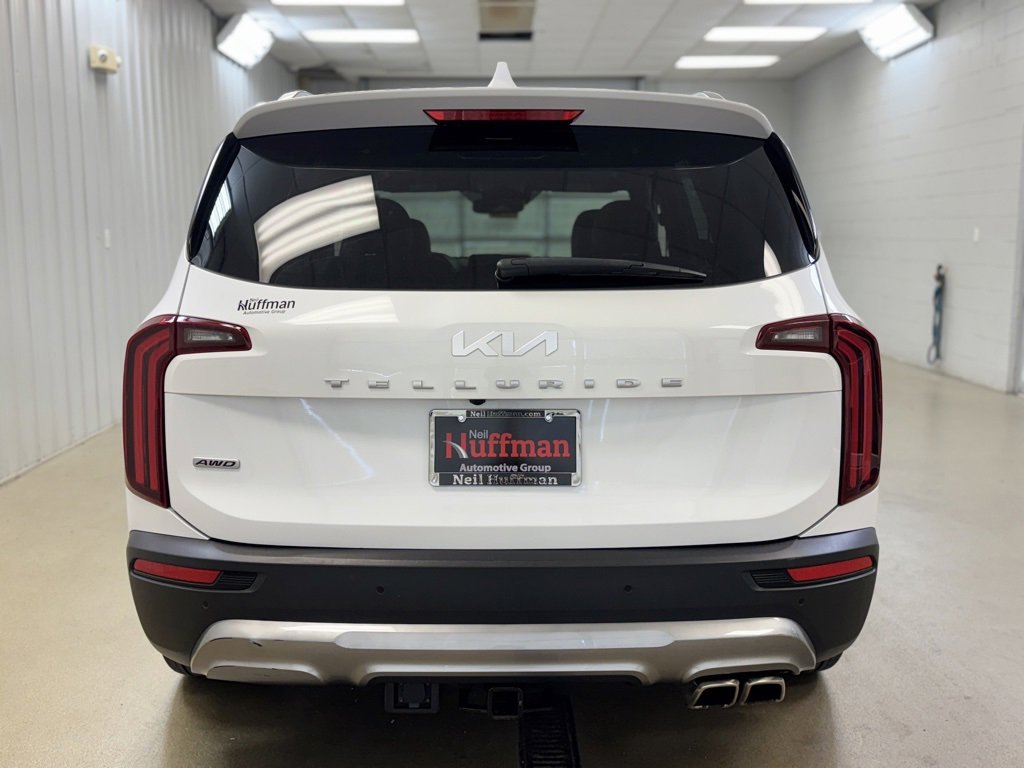 Used 2022 Kia Telluride SX w/ SX Prestige Package image 6