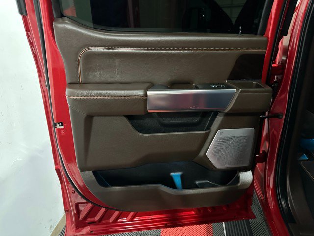 Used 2024 Ford F250 King Ranch w/ Chrome Package image 38