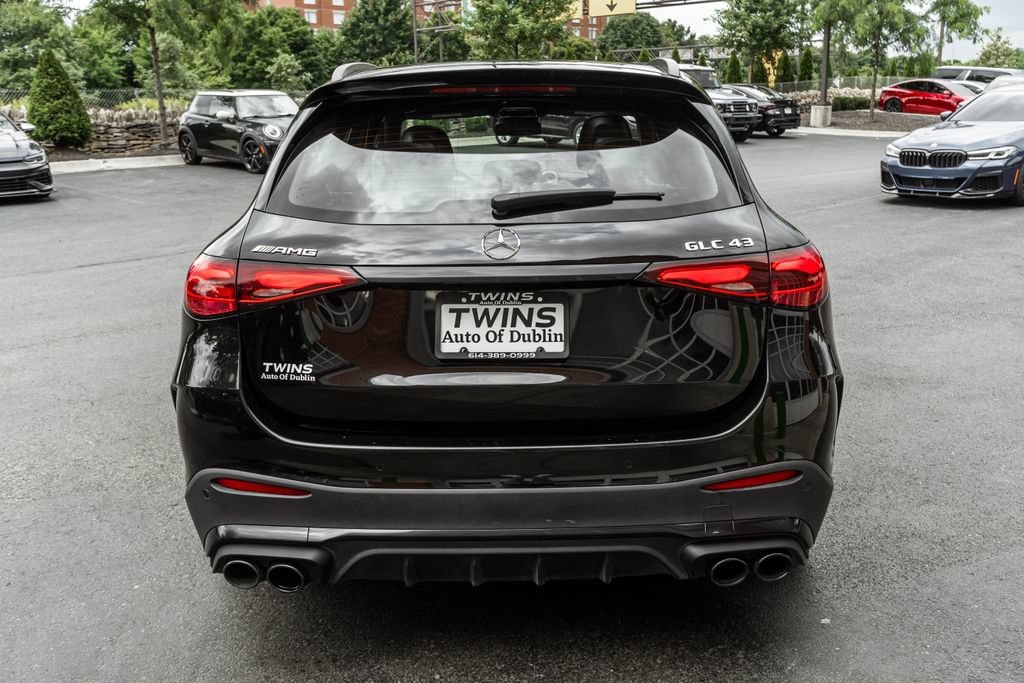 Used 2025 Mercedes-Benz GLC 43 AMG 4MATIC image 38