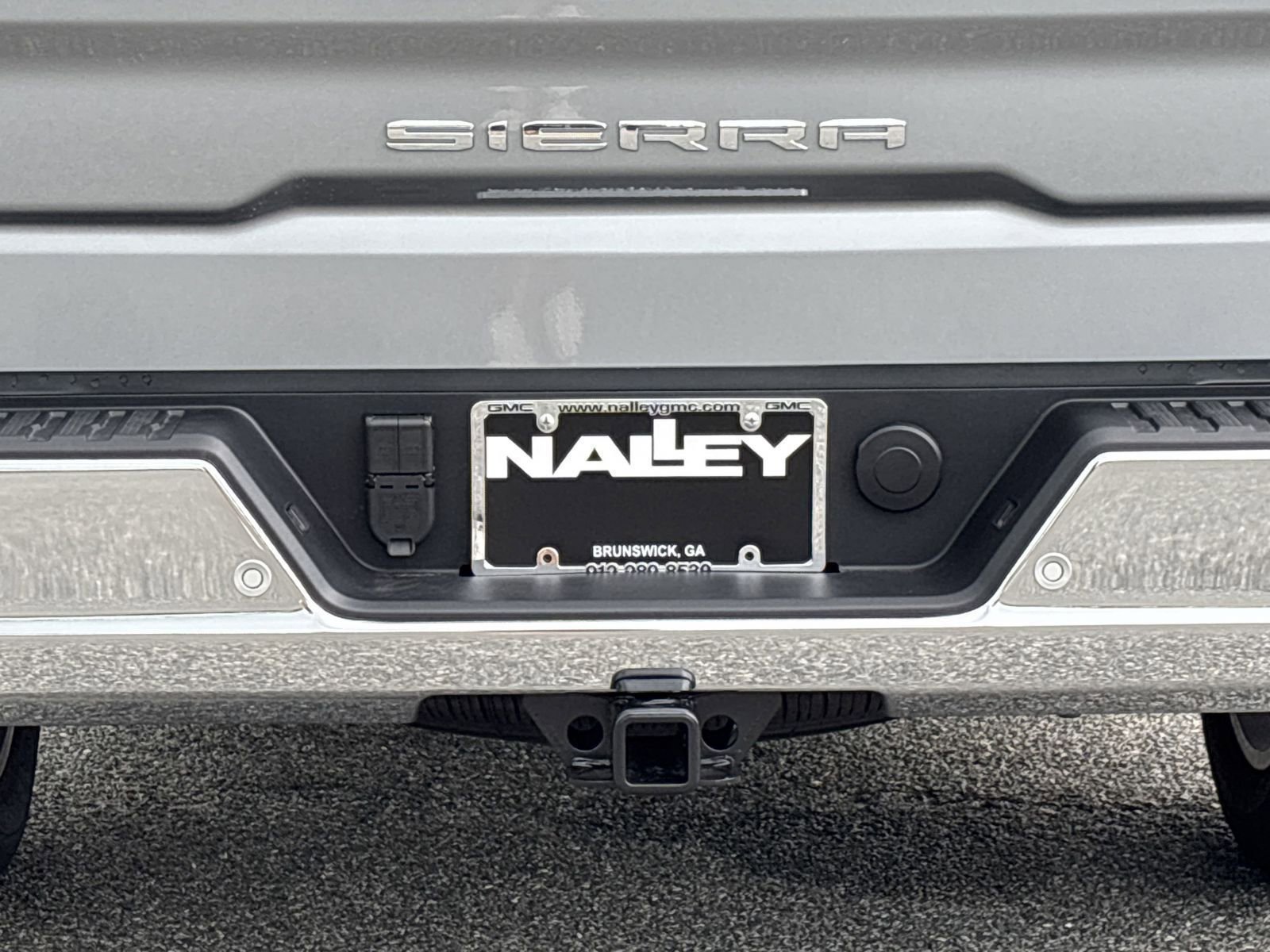 New 2025 GMC Sierra 1500 SLE w/ Preferred Package image 30