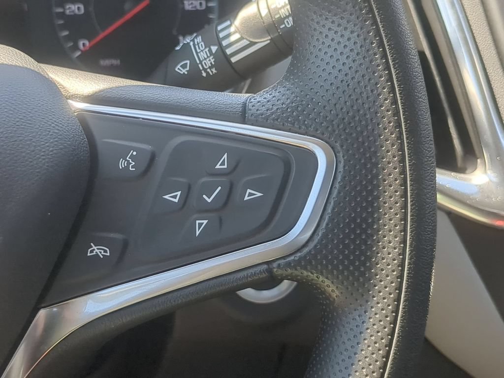 Used 2024 Chevrolet Equinox LS FWD image 17