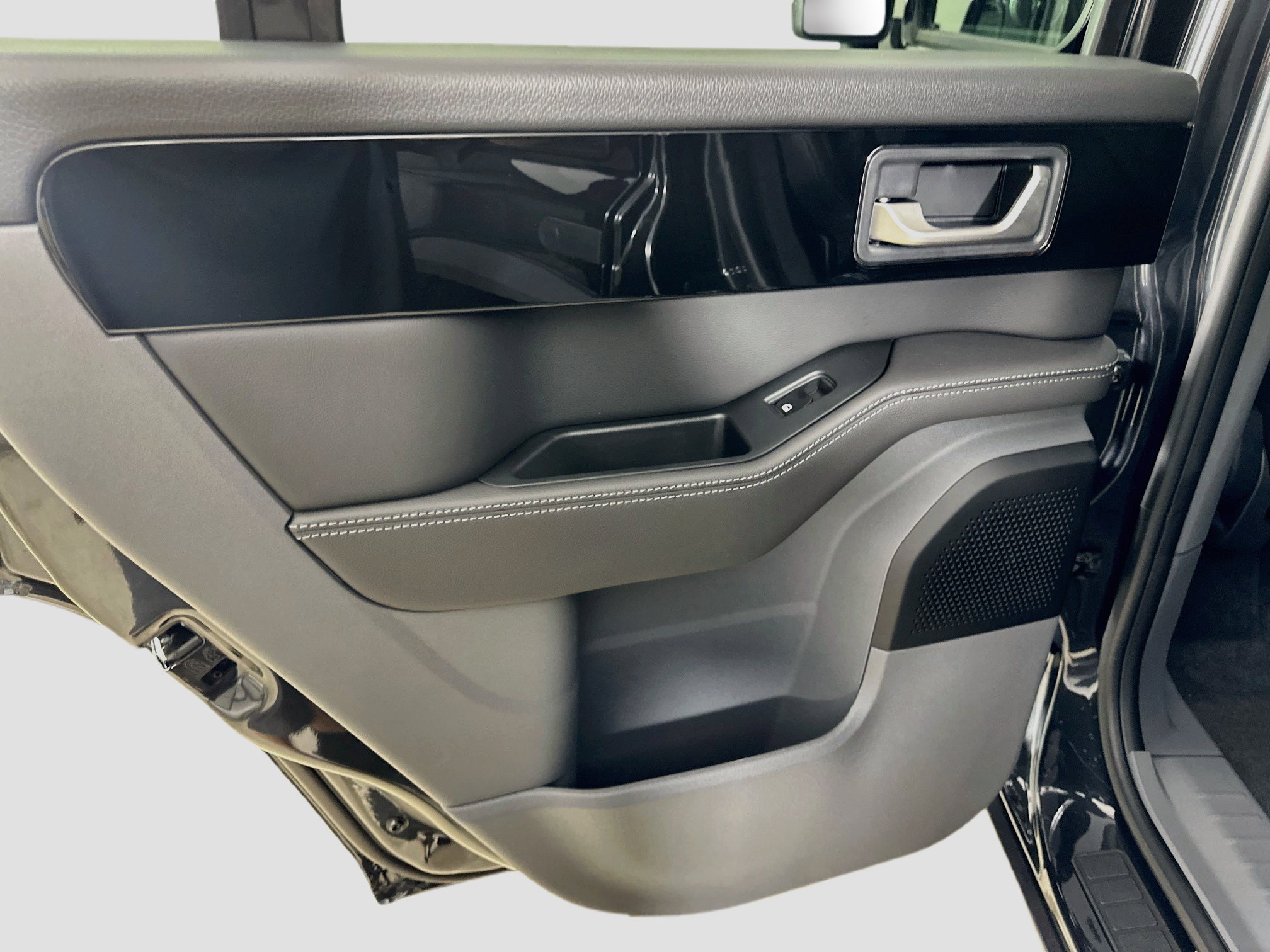 New 2026 INEOS Grenadier Station Wagon AWD/4WD image 37