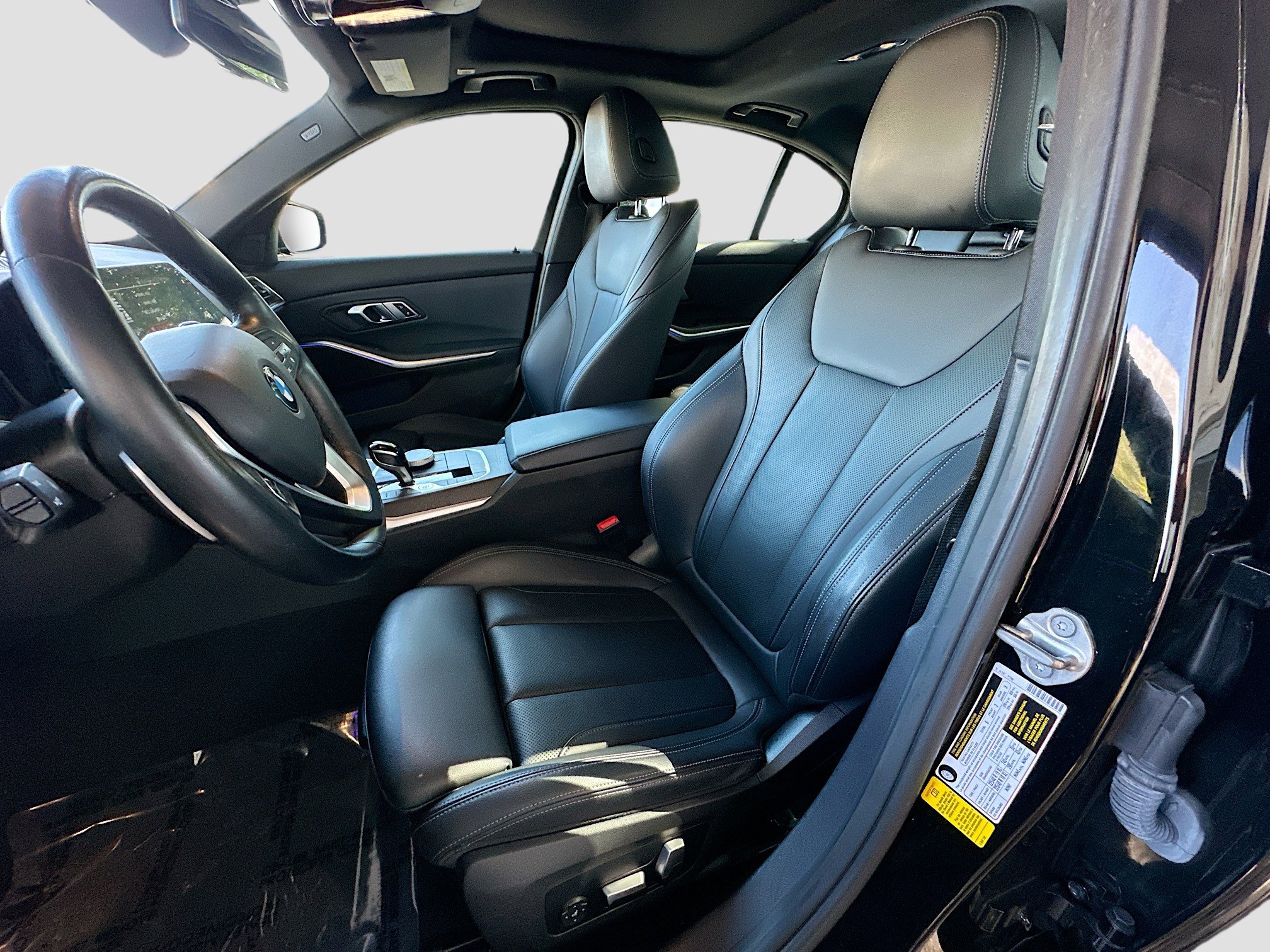 Used 2022 BMW 330i Sedan w/ Driving Assistance Package image 20