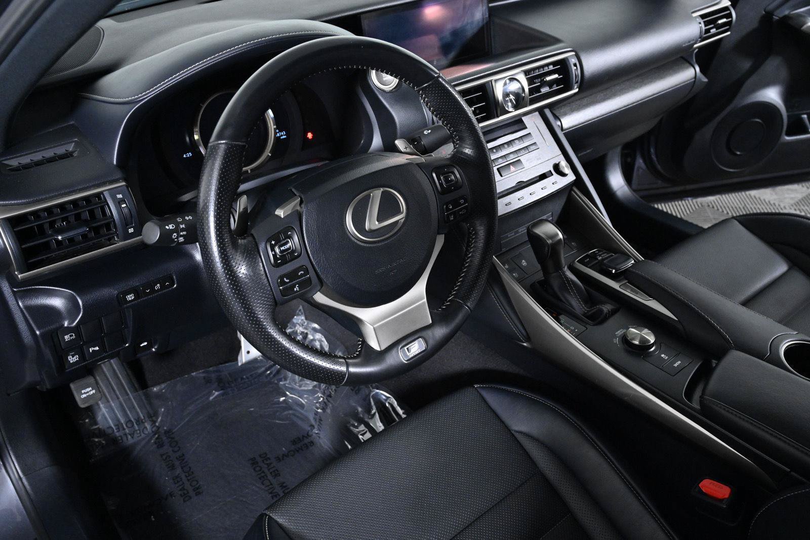 Used 2019 Lexus IS 350 F Sport w/ F Sport Package AWD/4WD image 9