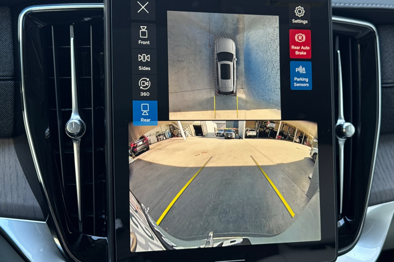 New 2026 Volvo XC90 T8 Ultra AWD/4WD image 18