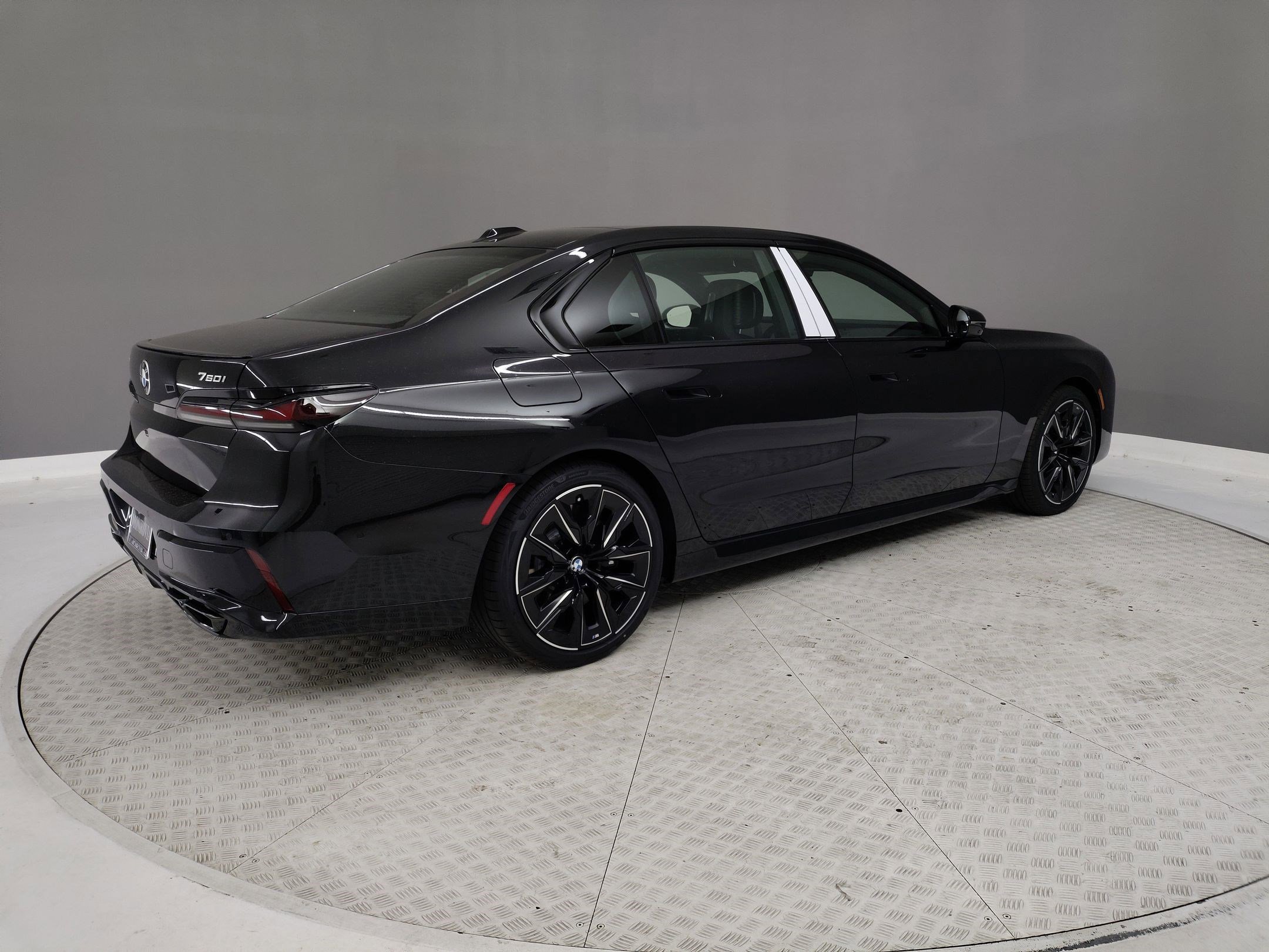 New 2025 BMW 760i xDrive image 6