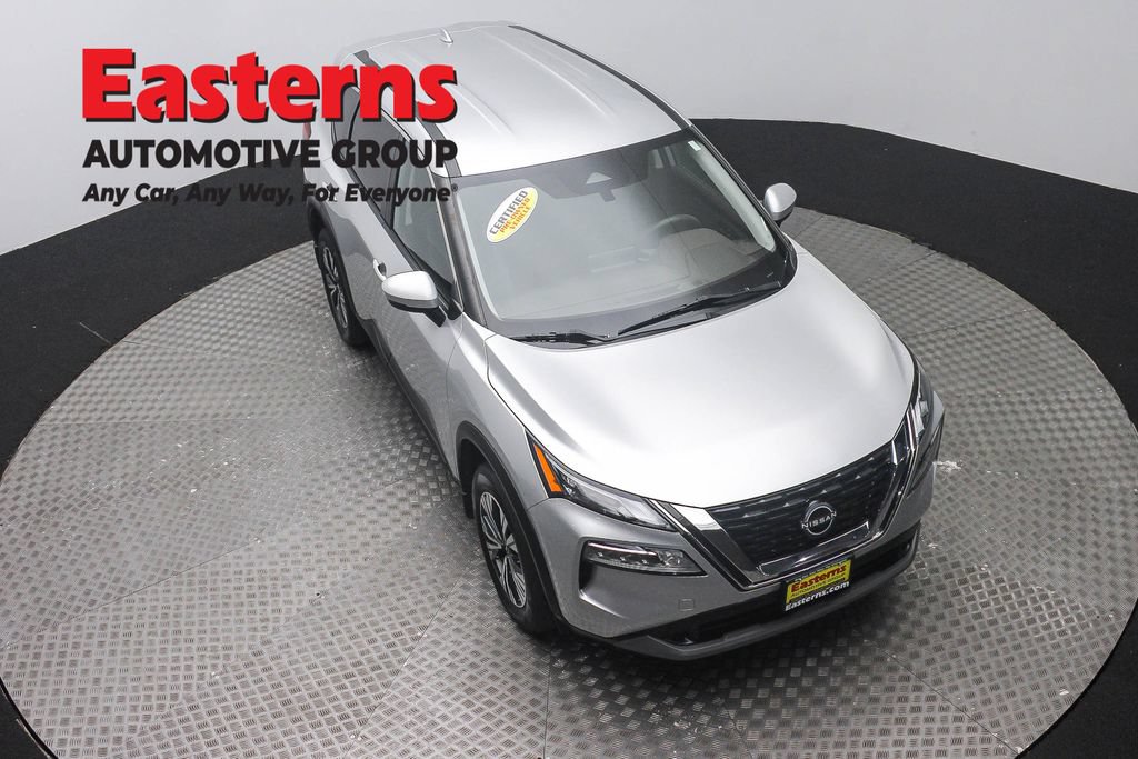Used 2023 Nissan Rogue SV AWD/4WD image 3