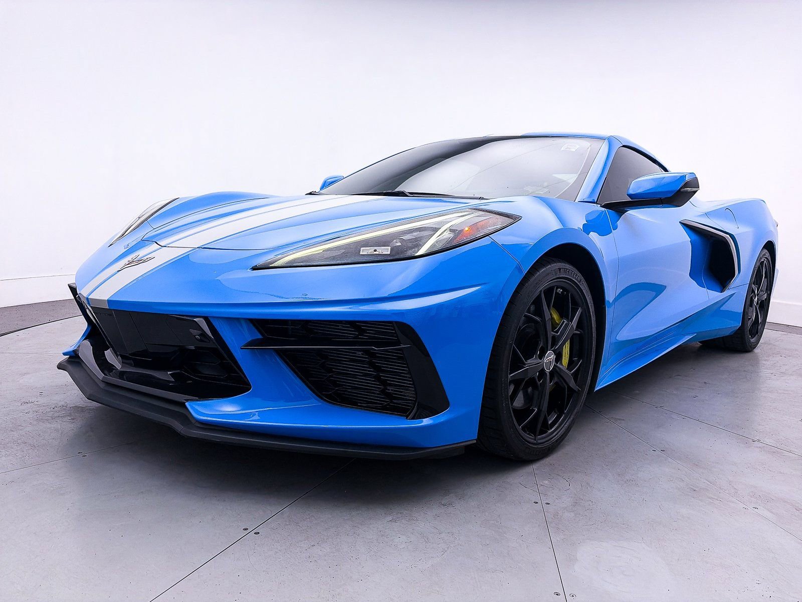 Used 2020 Chevrolet Corvette Stingray Premium Cpe w/ 3LT Preferred Equipment Group image 30