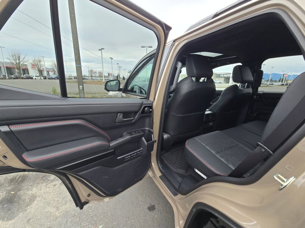 Used 2025 Toyota 4Runner TRD Pro image 13