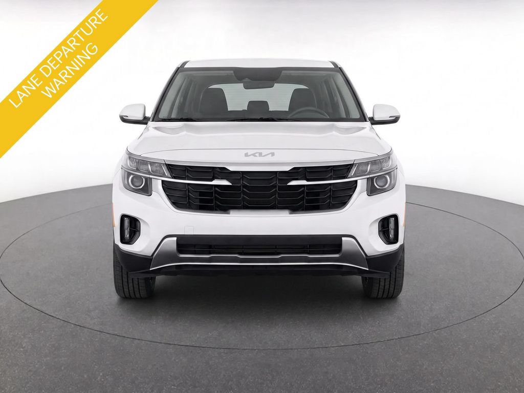 Certified 2026 Kia Seltos LX AWD/4WD image 6