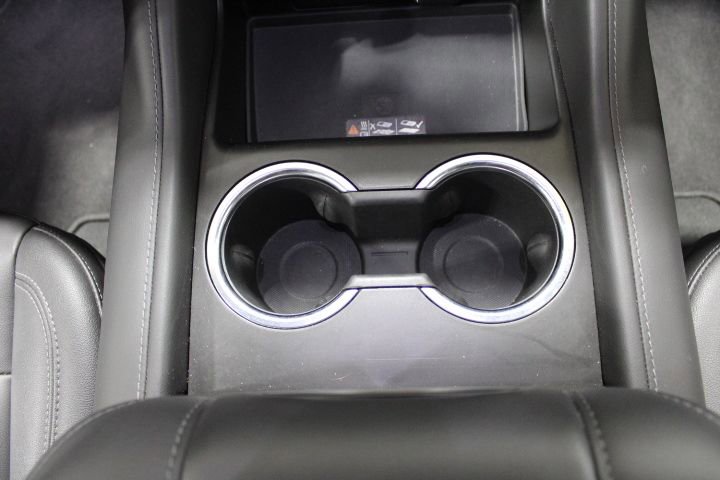 Used 2024 Chevrolet Tahoe Z71 w/ Z71 Off-Road Package AWD/4WD image 34