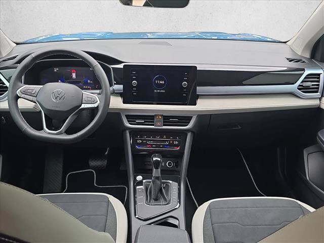New 2026 Volkswagen Taos SE FWD image 20