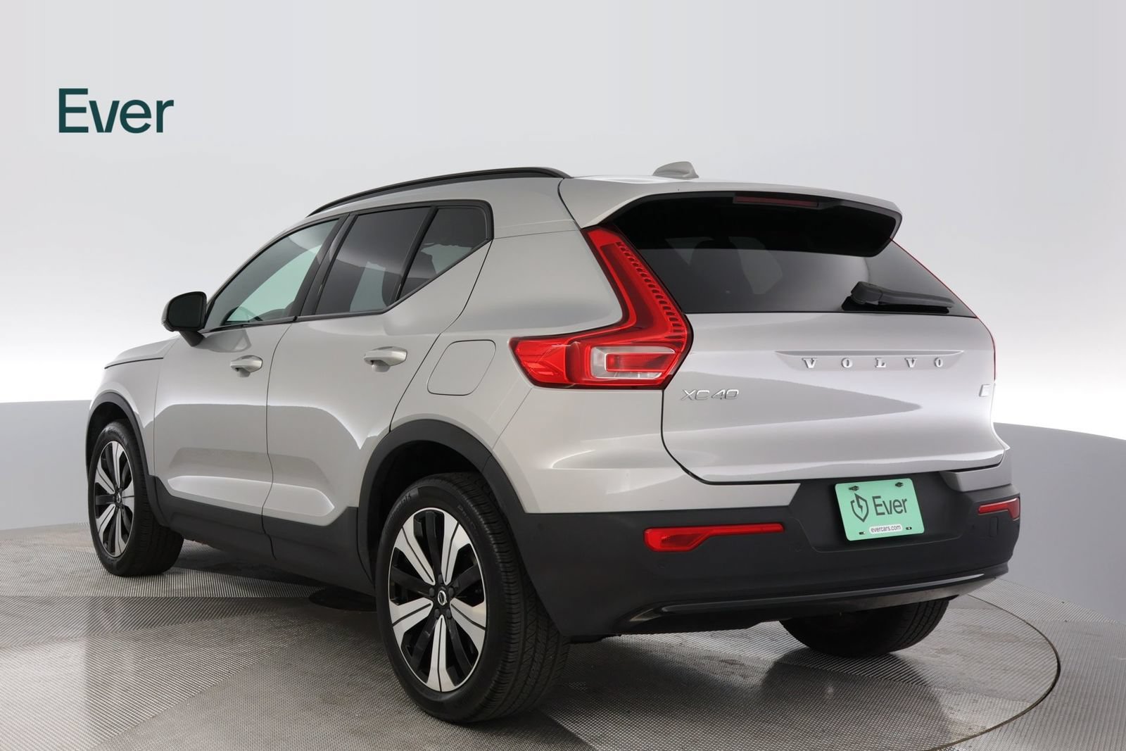 Used 2023 Volvo XC40 Recharge Plus AWD/4WD image 17