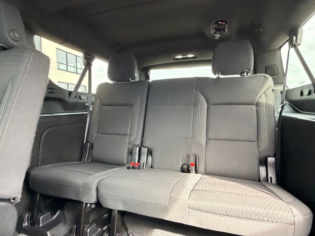 Used 2023 GMC Yukon XL SLE AWD/4WD image 22