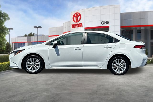 Certified 2025 Toyota Corolla LE w/ LE Premium Package FWD image 9