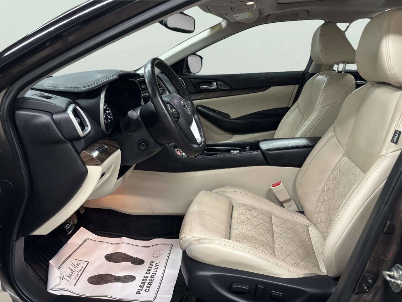 Used 2016 Nissan Maxima Platinum FWD image 14