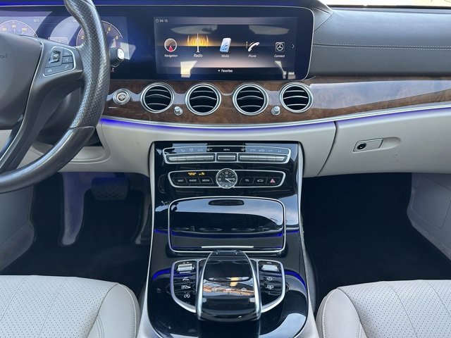 Certified 2018 Mercedes-Benz E 300 4MATIC image 8