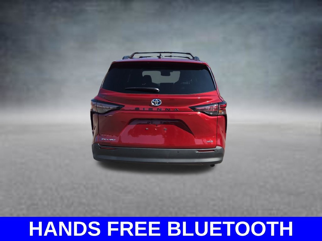 Used 2025 Toyota Sienna XLE w/ XLE Plus Package AWD/4WD image 6