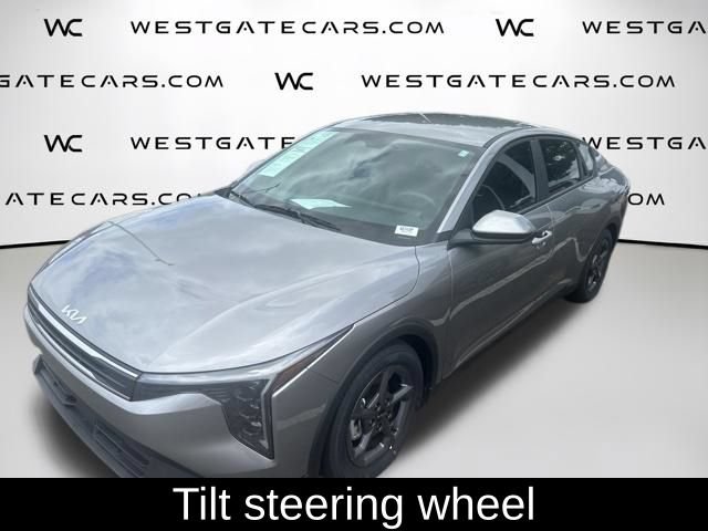 Used 2025 Kia Telluride EX w/ EX Captain's Chair Package FWD image 25