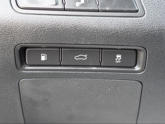 Used 2018 Hyundai Sonata Sport image 18