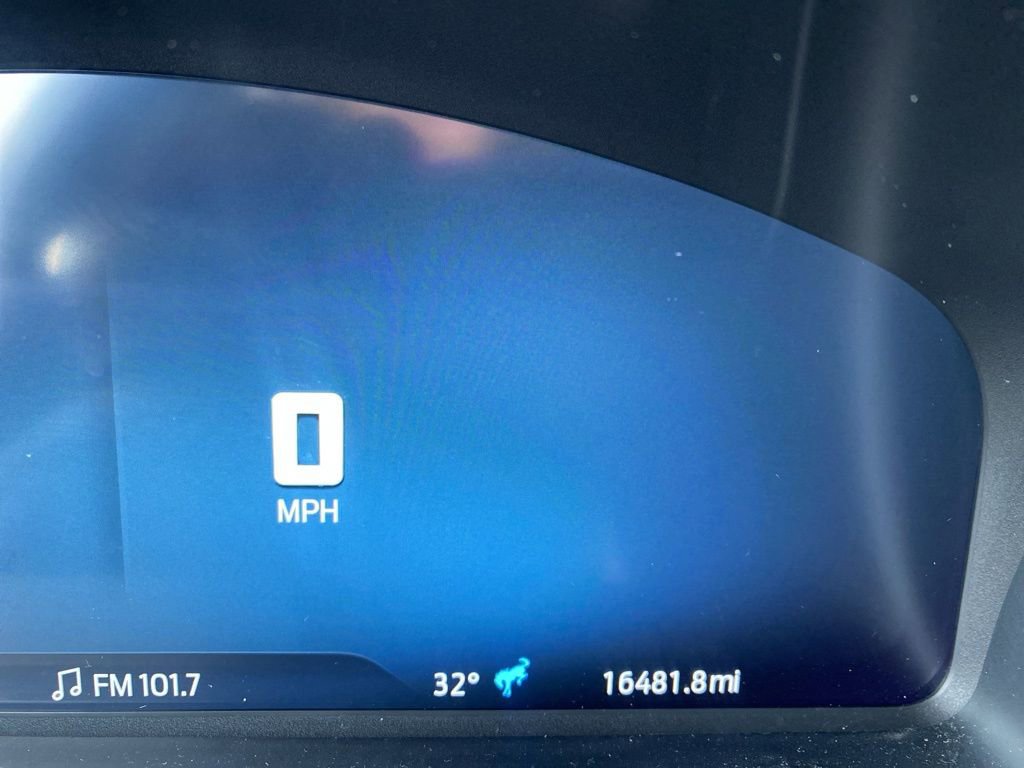 Certified 2025 Ford Bronco Badlands image 4