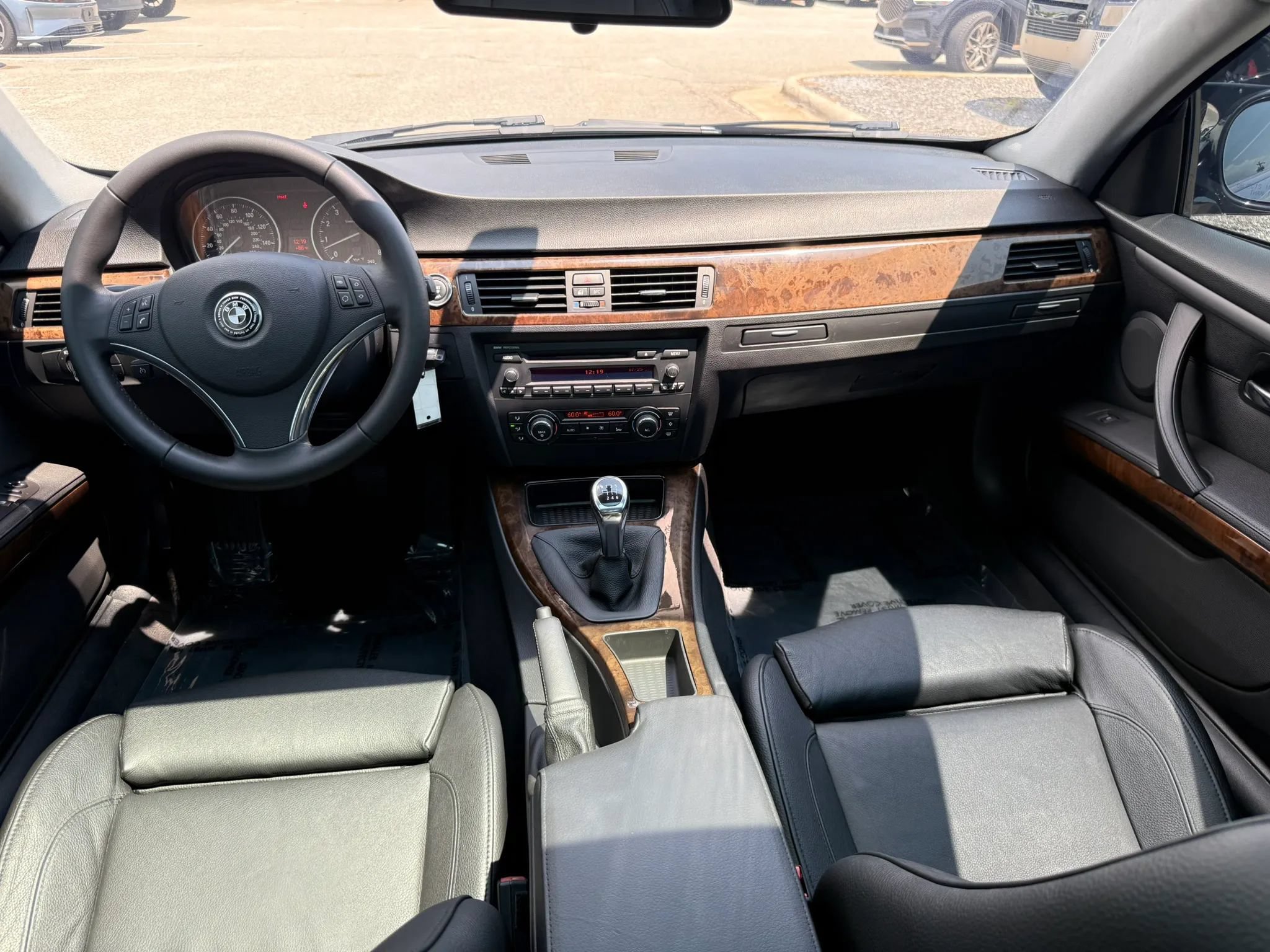 Used 2011 BMW 335i Coupe RWD image 35